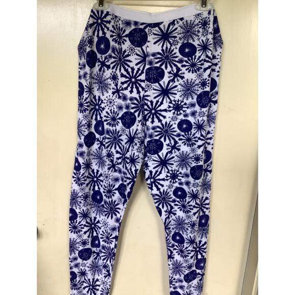 Beautiful Women’s Christmas pajamas Joe boxer XL - Picture 2 of 4